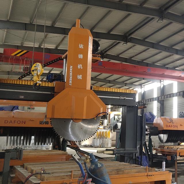 What is Natural kerb stone cutting machine ?