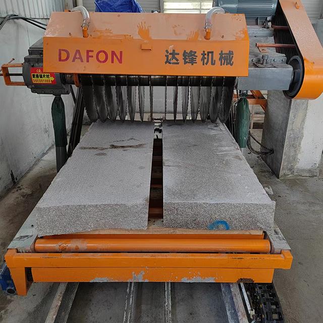 Customize Kerbstone Cutting Machine Line in Kazakhstan