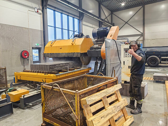 Norway Case: Customize Kerbstone Cutting Machine Line